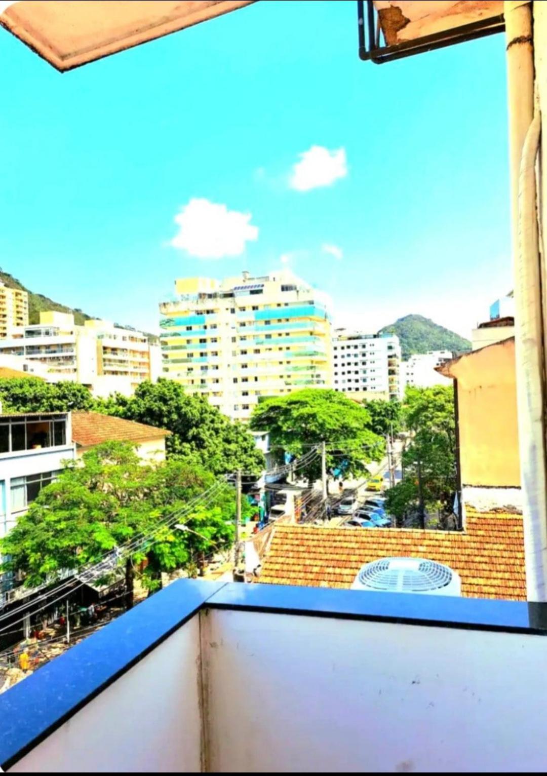 Quarto Com Anfitriao Rj Рио-де-Жанейро Номер фото